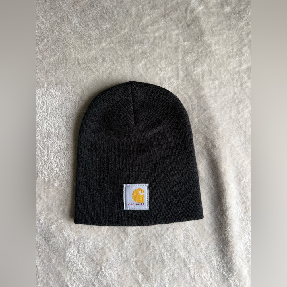 Carhartt black beanie one size
